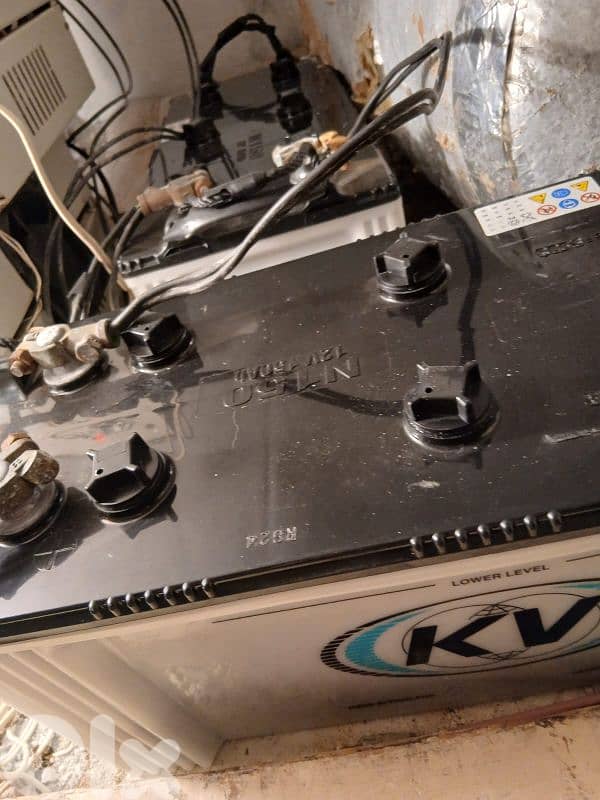 UPS with 2 batteries - good condition 1