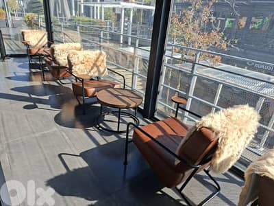 lazy chairs and tables for sale