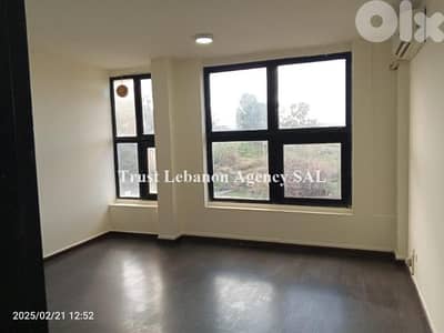 مكتب للايجار في الحازمية Office for rent in Hazmieh