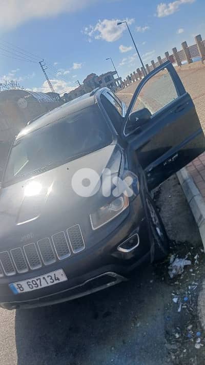 جيب شيروكى 2014