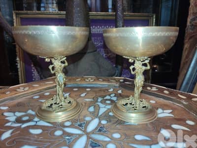 زوج كؤوس فنتج مرتفعة – نحاس مطلي ذهب بتصميم كلاسيكي