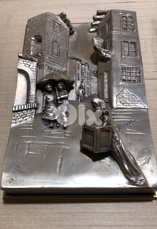 لوحة فنية نادرة جدًا مطلية فضة 1