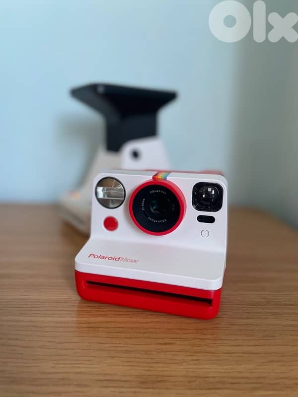 Great Deal!Polaroid Now 2nd Generation I-Type Instant Film Camera -Red 1