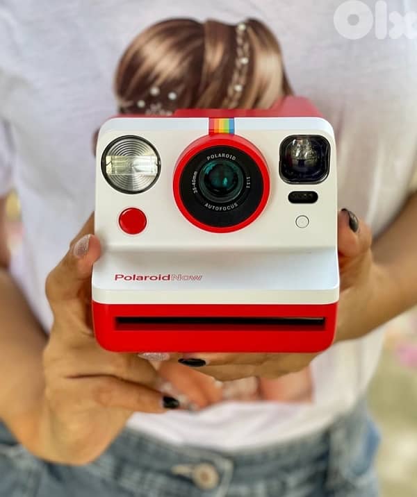 Great Deal!Polaroid Now 2nd Generation I-Type Instant Film Camera -Red 3
