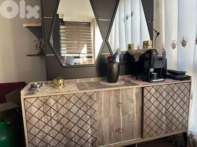 للبيع غرفة سفرة 200$