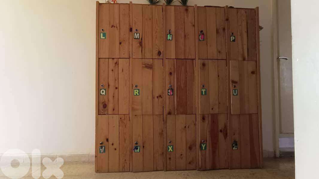 Wooden lockers 4