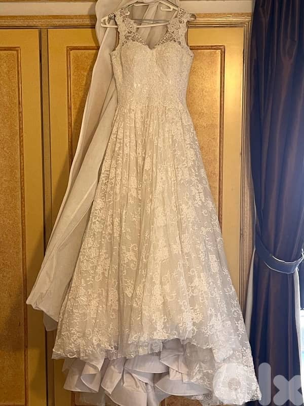Elegant wedding dress 9