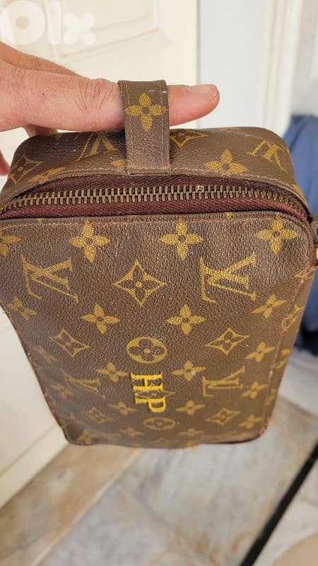 Authentic vintage louis vuitton bag 1