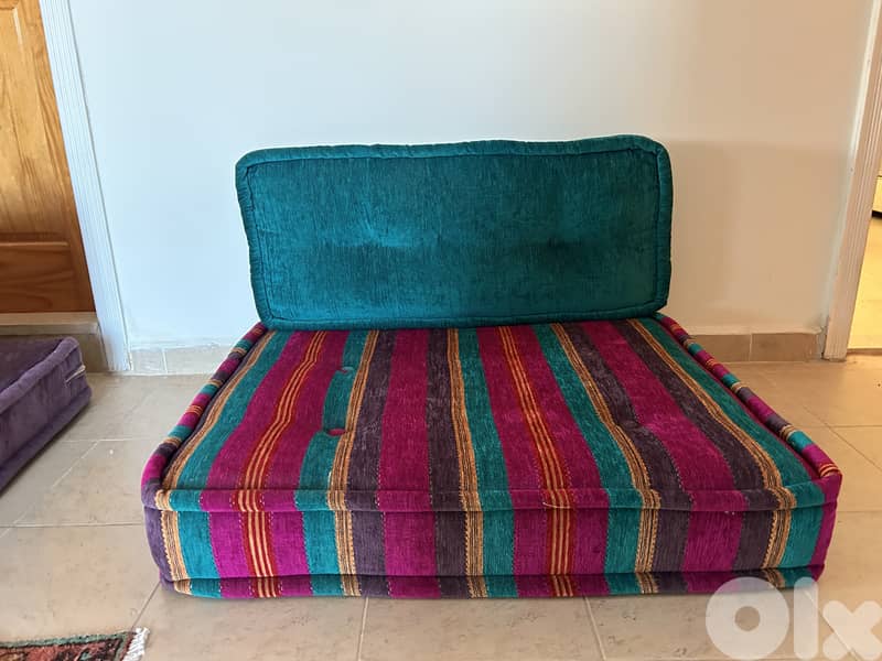 Floor Couch / Lounge Cushions – Set of 2 4