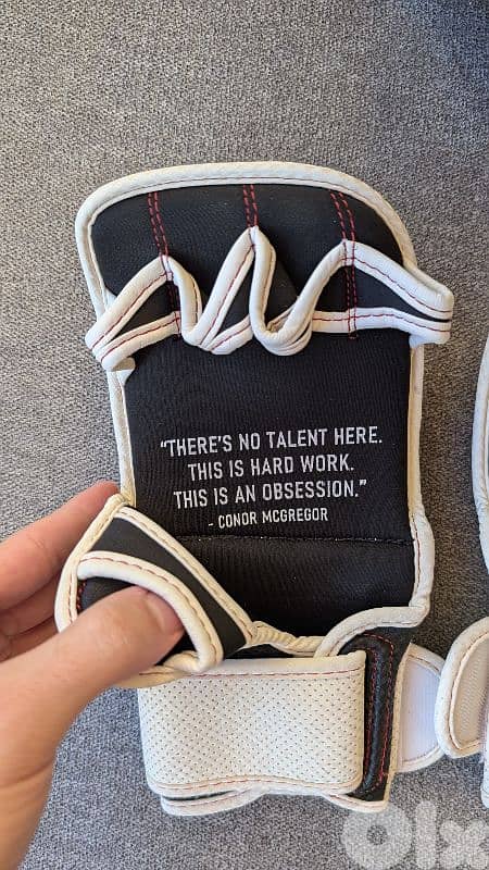 McGregor Fast Limited Edition MMA Gloves 3