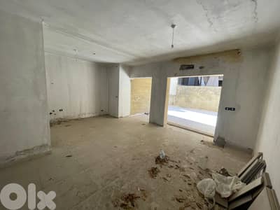 Apartment for Sale in Dekwaneh - with Terrace شقة للبيع في الدكوانة