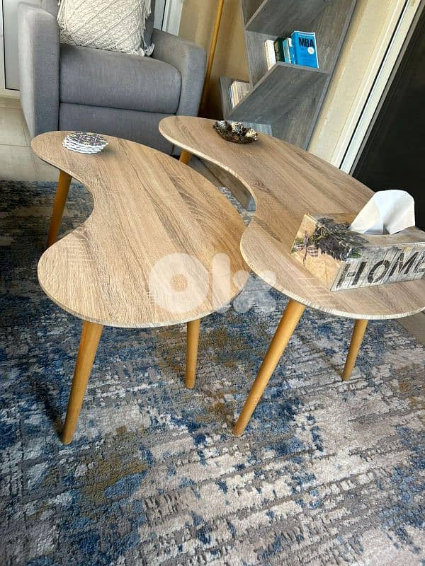 طاولتين beige 1