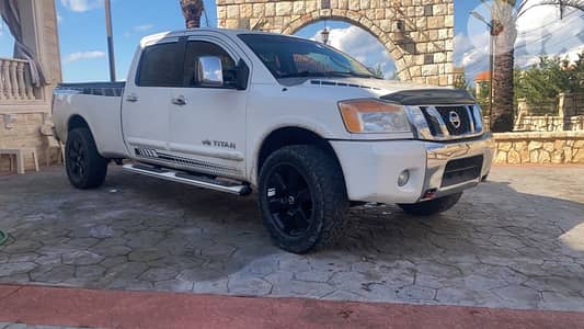 Nissan Titan 2008