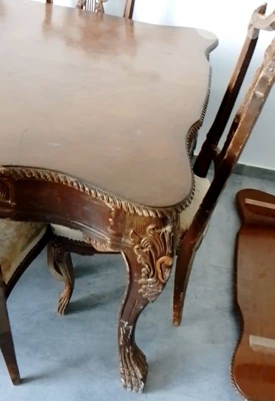 طاولة سفرة خشب زين. مع عشر كراسي 2