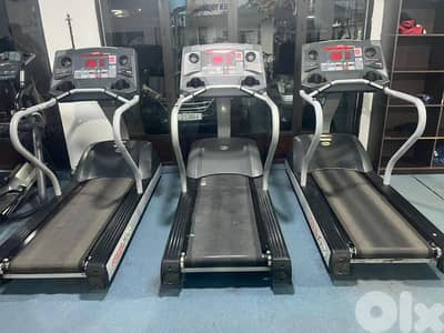 3 تريدميل للبيع سوا ب ٧٠٠$