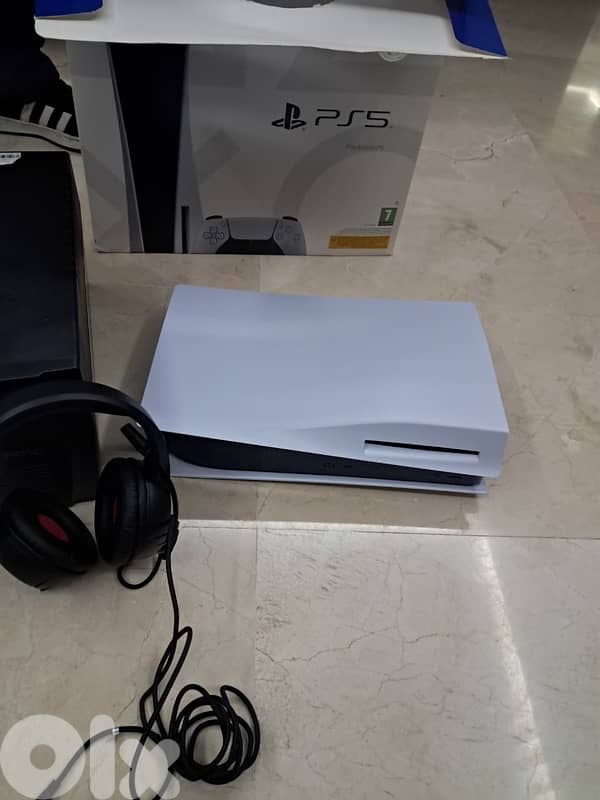 ps5 tb new + board x ups 1500 VA + controller + 3games 2