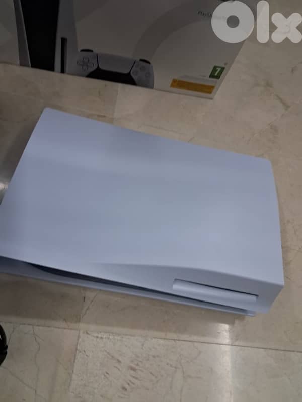 ps5 tb new + board x ups 1500 VA + controller + 3games 3