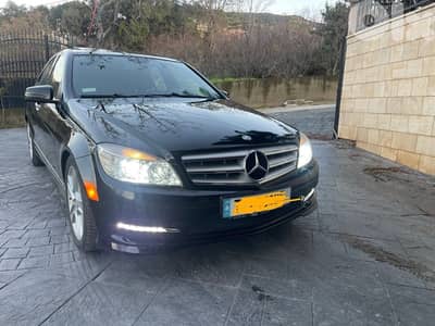 Mercedes-Benz C-Class 2011