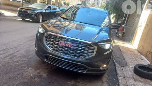Gmc Terrain 2.0 liters-4×4-Like New- سعر مغر جدا
