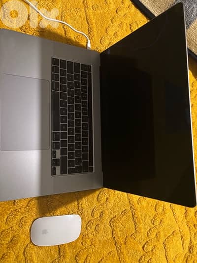 MacBook Pro “2019”