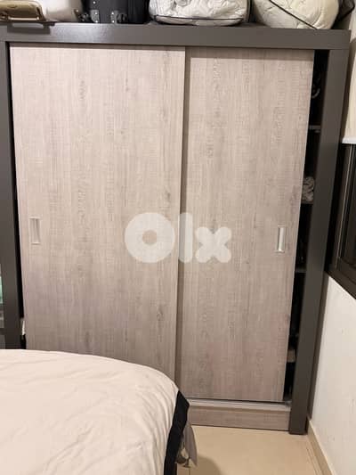 عفش بيت كامل للبيع بسعر مغري