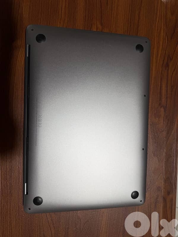 Apple Macbook Pro 13 inch 2019 - Excellent condition 3