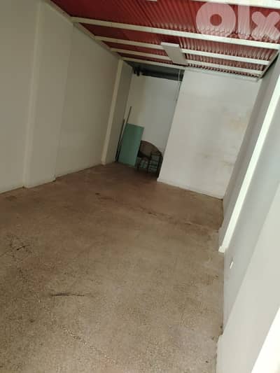40 sqm Shop for rent in Adonis