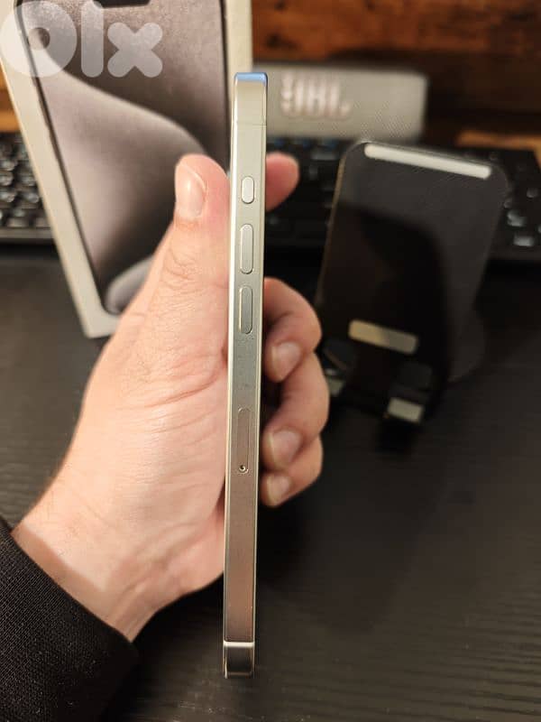 iPhone 15 Pro Max 256GB 4