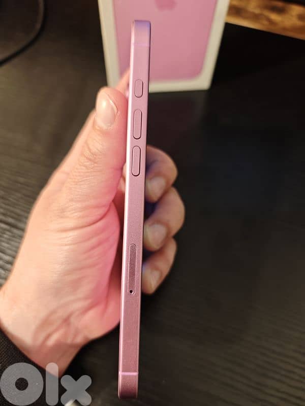 iPhone 16 Plus 512GB Pink 6