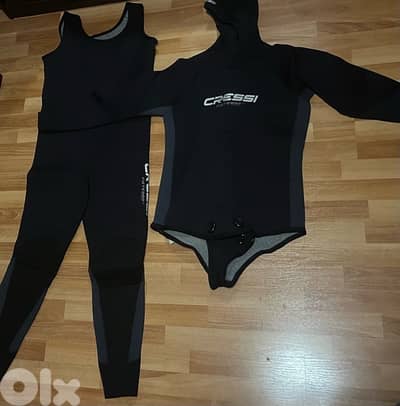 diving wetsuite