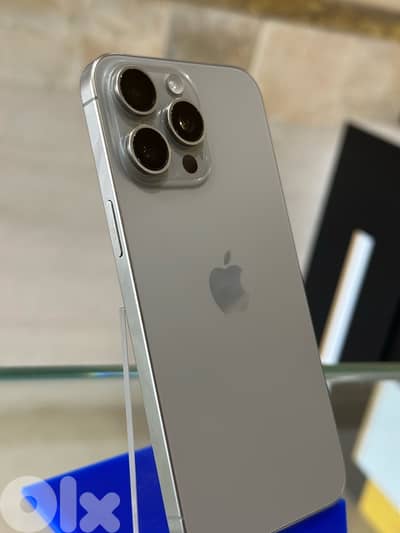 Iphone 15 pro max 512gb like new