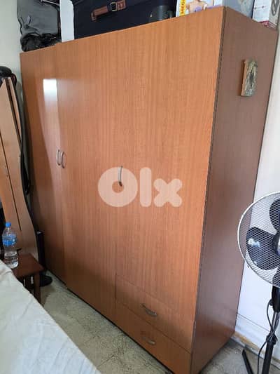 FOR SALE: Bedroom Furniture Set (Wardrobe + Drawer Chest)