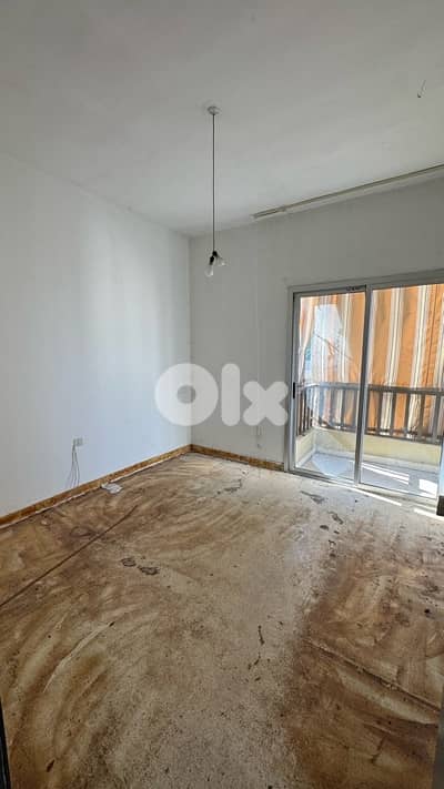 Apartment for sale in Mar Mkhael-Achrafieh/شقة للبيع في مار مخايل