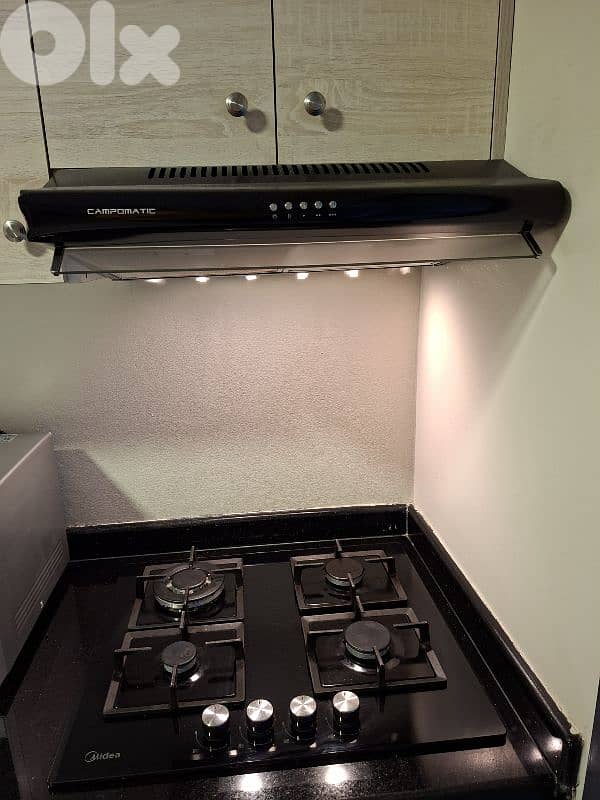 MIDEA built in gas cooker and oven 2