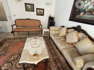 For sale full furniture  مزاد عفش كامل للبيع بداعي السفر