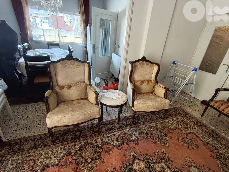 For sale full furniture  مزاد عفش كامل للبيع بداعي السفر 1