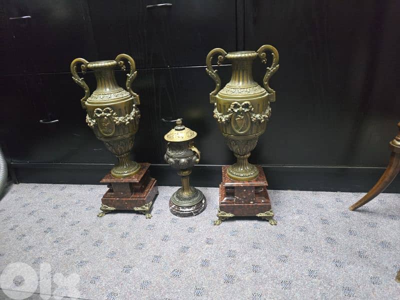 antiques for sale. 4