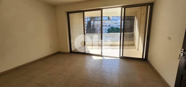 Apartment for rent in Sed El Baouchrieh - شقة للإيجار في سد البوشرية