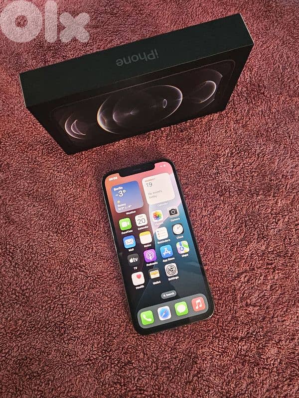 in box iphone 12 pro - one owner - never repaired 3