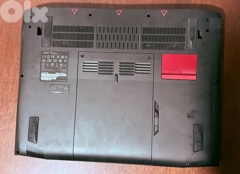 Predator 15 G9-593-76H0 / Abyssal Black 6