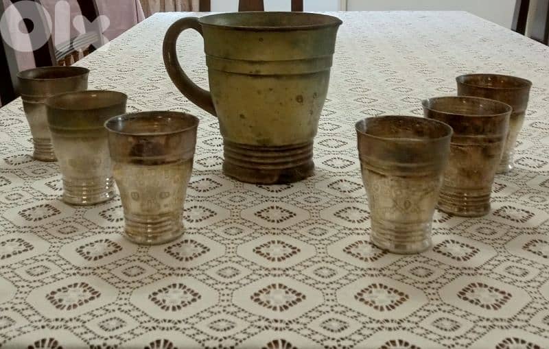 طقم إبريق وكاسات نحاس قديم – أنتيكا تراثية 1