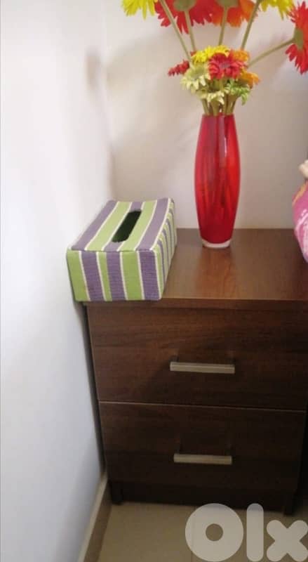 bed+closet+bed side tables 1