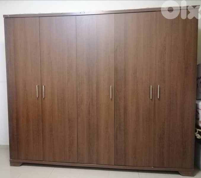 bed+closet+bed side tables 3