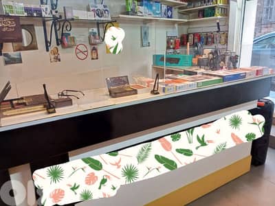 اكسسوارات سيلولير وديكور محل للبيع