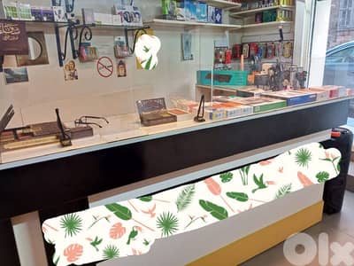 كونتوار خشب وخزائن خشب ورفوف للبيع