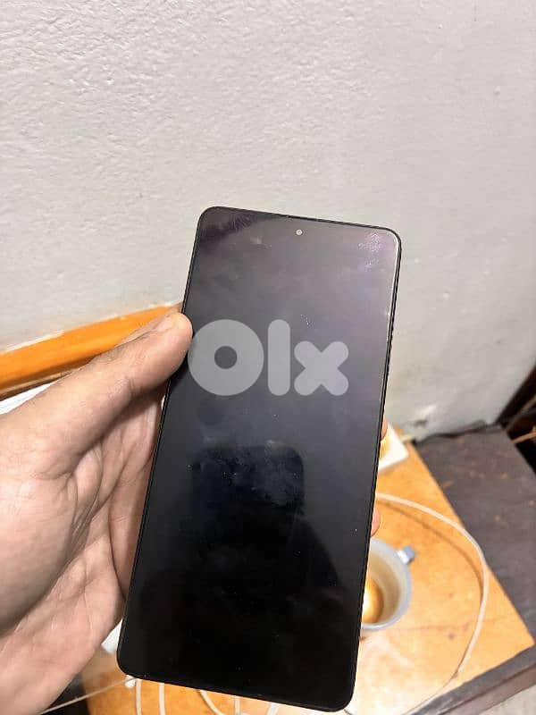 Poco x5 pro trade on iphone 11 5