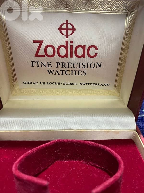 zodiac watch box 2
