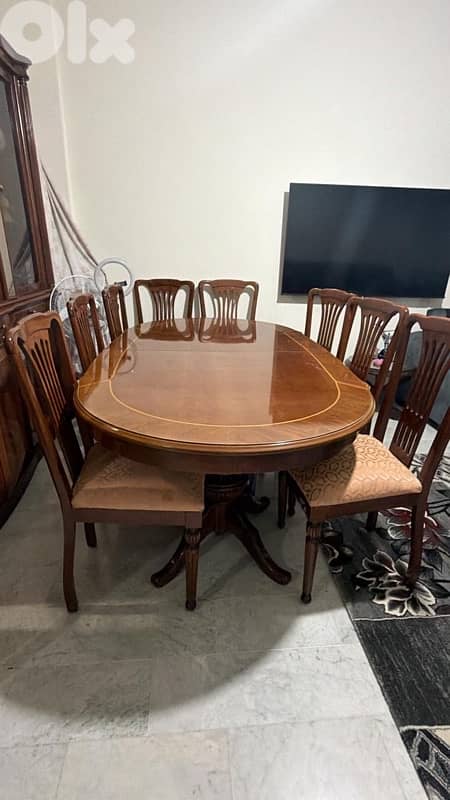 صالون  كامل و طاولة صفر مع درسوار للبيع 3