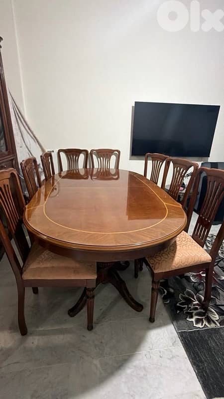 صالون  كامل و طاولة صفر مع درسوار للبيع 4