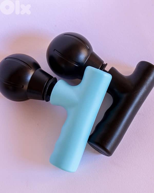 10 massage guns stock for resale 4